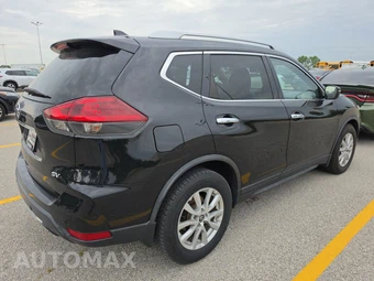 2019 Nissan Rogue SV - miniatura 4
