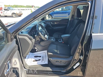 2019 Nissan Rogue SV – miniatura 7