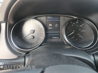 2019 Nissan Rogue SV – miniatura 12