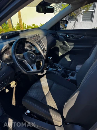 2019 Nissan Rogue SV – miniatura 8