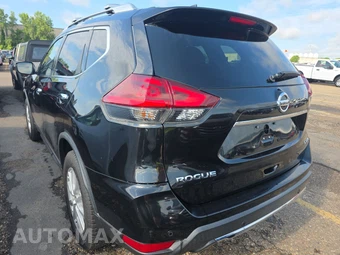 2019 Nissan Rogue SV – miniatura 6