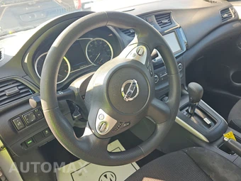 2019 Nissan Sentra S – miniatura 10