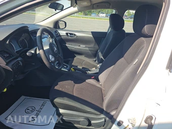 2019 Nissan Sentra S – miniatura 7