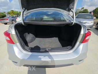 2019 Nissan Sentra S - miniatura 11