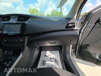2019 Nissan Sentra S - miniatura 16