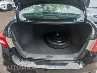2019 Nissan Sentra S – miniatura 19