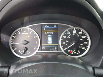 2019 Nissan Sentra S – miniatura 9