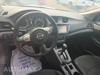 2019 Nissan Sentra S – miniatura 11