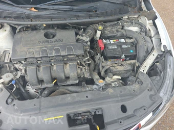 2019 Nissan Sentra S – miniatura 15