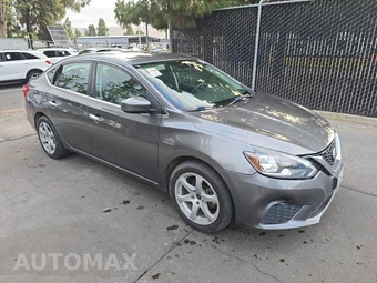 2019 Nissan Sentra S – miniatura 3