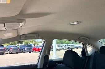 2019 Nissan Sentra S - miniatura 22