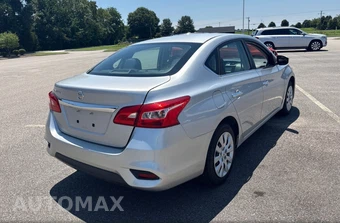 2019 Nissan Sentra S - miniatura 5