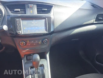 2019 Nissan Sentra S - miniatura 6