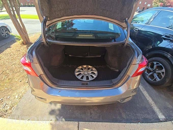 2019 Nissan Sentra S – miniatura 14