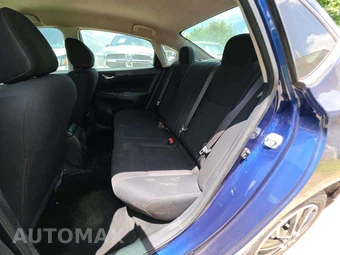 2019 Nissan Sentra S – miniatura 13