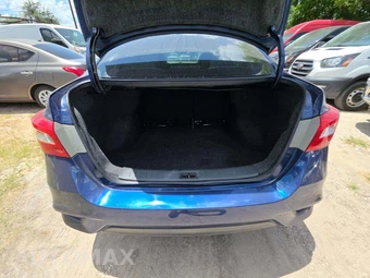 2019 Nissan Sentra S – miniatura 14