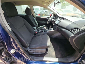2019 Nissan Sentra S – miniatura 18
