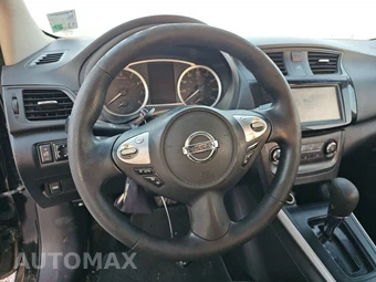2019 Nissan Sentra S – miniatura 10