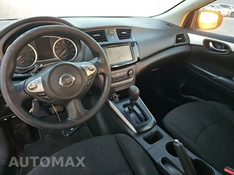 2019 Nissan Sentra S – miniatura 11