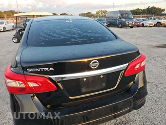 2019 Nissan Sentra S – miniatura 16