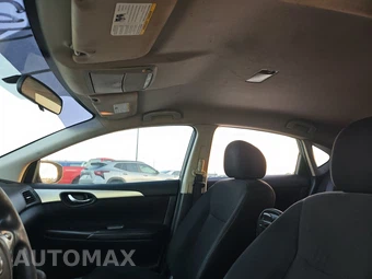 2019 Nissan Sentra S – miniatura 17