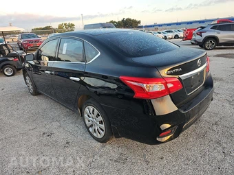 2019 Nissan Sentra S – miniatura 6