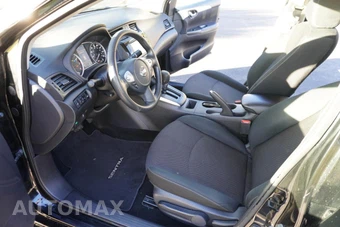 2019 Nissan Sentra S - miniatura 25