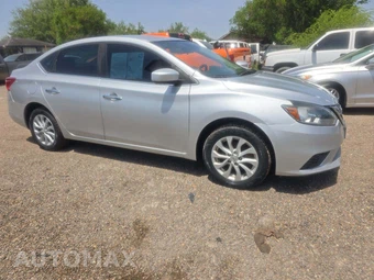 2019 Nissan Sentra S - miniatura 4