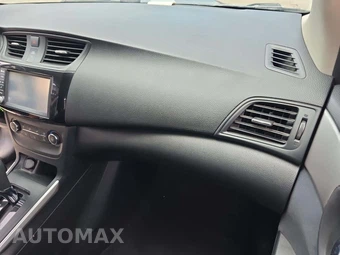 2019 Nissan Sentra S – miniatura 16