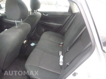 2019 Nissan Sentra S – miniatura 14