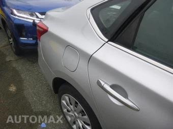 2019 Nissan Sentra S – miniatura 18