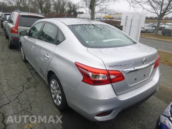 2019 Nissan Sentra S – miniatura 4