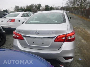2019 Nissan Sentra S – miniatura 8