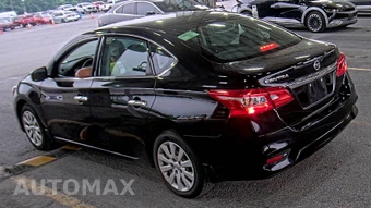 2019 Nissan Sentra S – miniatura 6