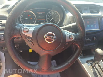 2019 Nissan Sentra S - miniatura 10
