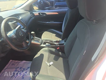 2019 Nissan Sentra S - miniatura 7