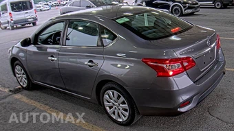 2019 Nissan Sentra S – miniatura 6