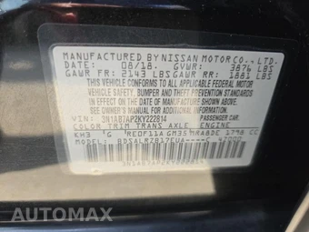 2019 Nissan Sentra SR – miniatura 11