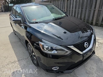 2019 Nissan Sentra SR – miniatura 3