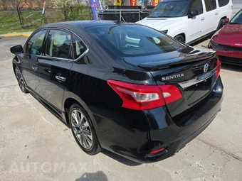 2019 Nissan Sentra SR – miniatura 6