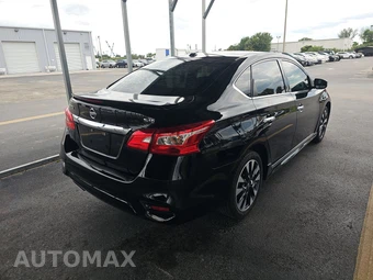 2019 Nissan Sentra SR - miniatura 4