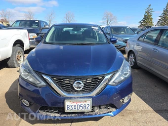 2019 Nissan Sentra SR – miniatura 2