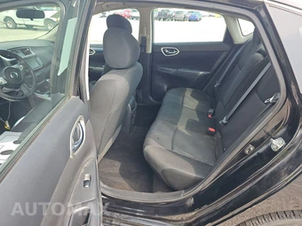 2019 Nissan Sentra SR – miniatura 13