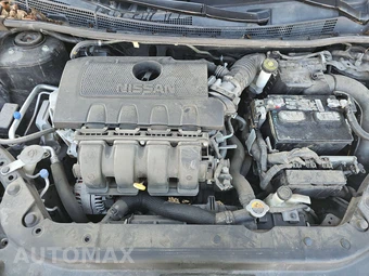 2019 Nissan Sentra SR – miniatura 15