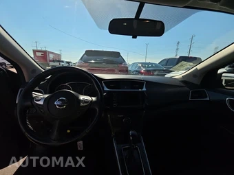 2019 Nissan Sentra SR – miniatura 11