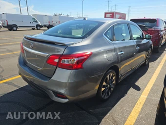 2019 Nissan Sentra SR – miniatura 4