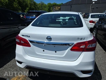 2019 Nissan Sentra SV – miniatura 5