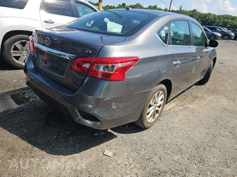 2019 Nissan Sentra SV - miniatura 4