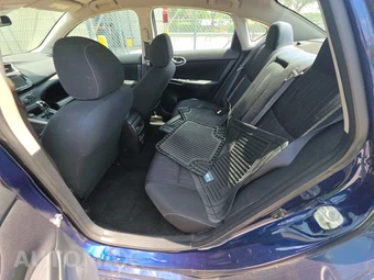 2019 Nissan Sentra SV – miniatura 13
