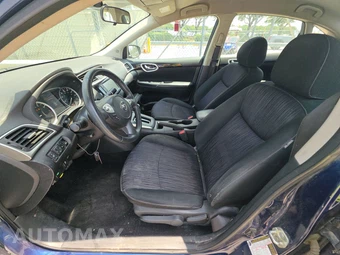 2019 Nissan Sentra SV – miniatura 7